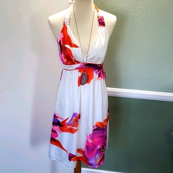 Bisou Bisou Dresses & Skirts - BISOU BISOU FLORAL PRINT HALTER STRAP SUMMER DRESS